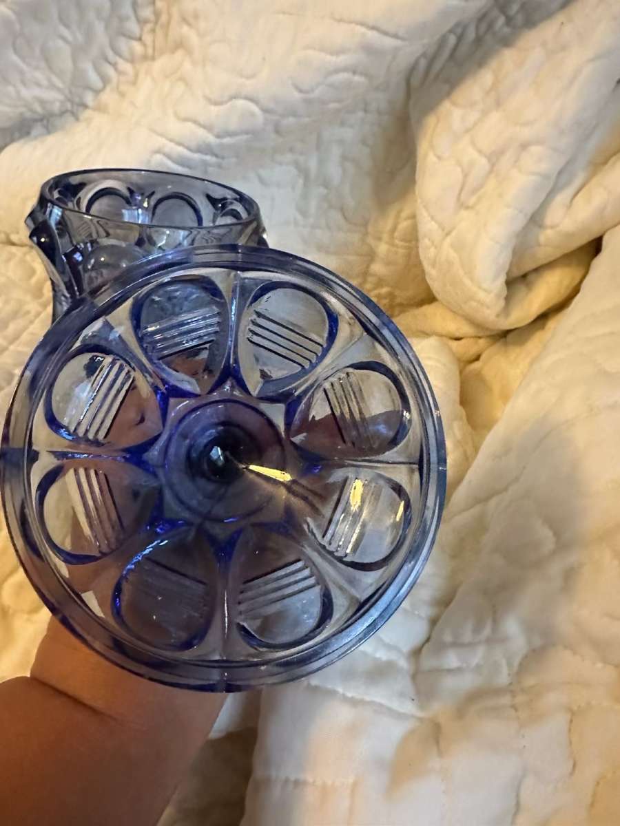 Rare blue Fenton glass trinket dish
