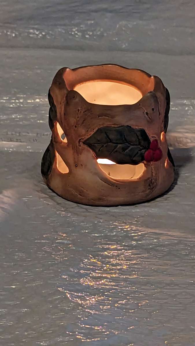 Unique Ceramic Hand Panted Wood Log Tea Light Candle Holder