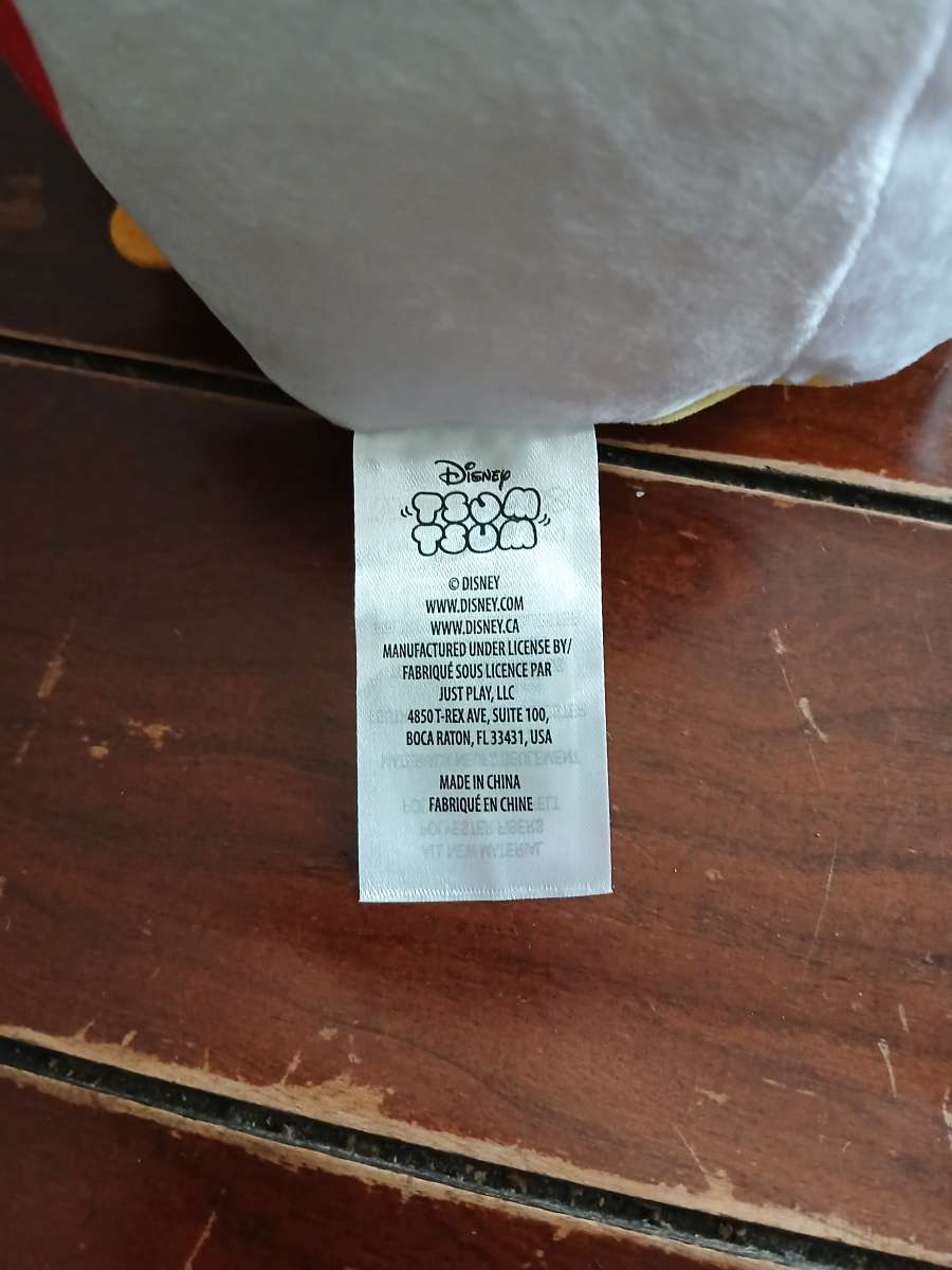 Disney Tsum Tsum Minnie Mouse 8 Inch Small Plush Toy