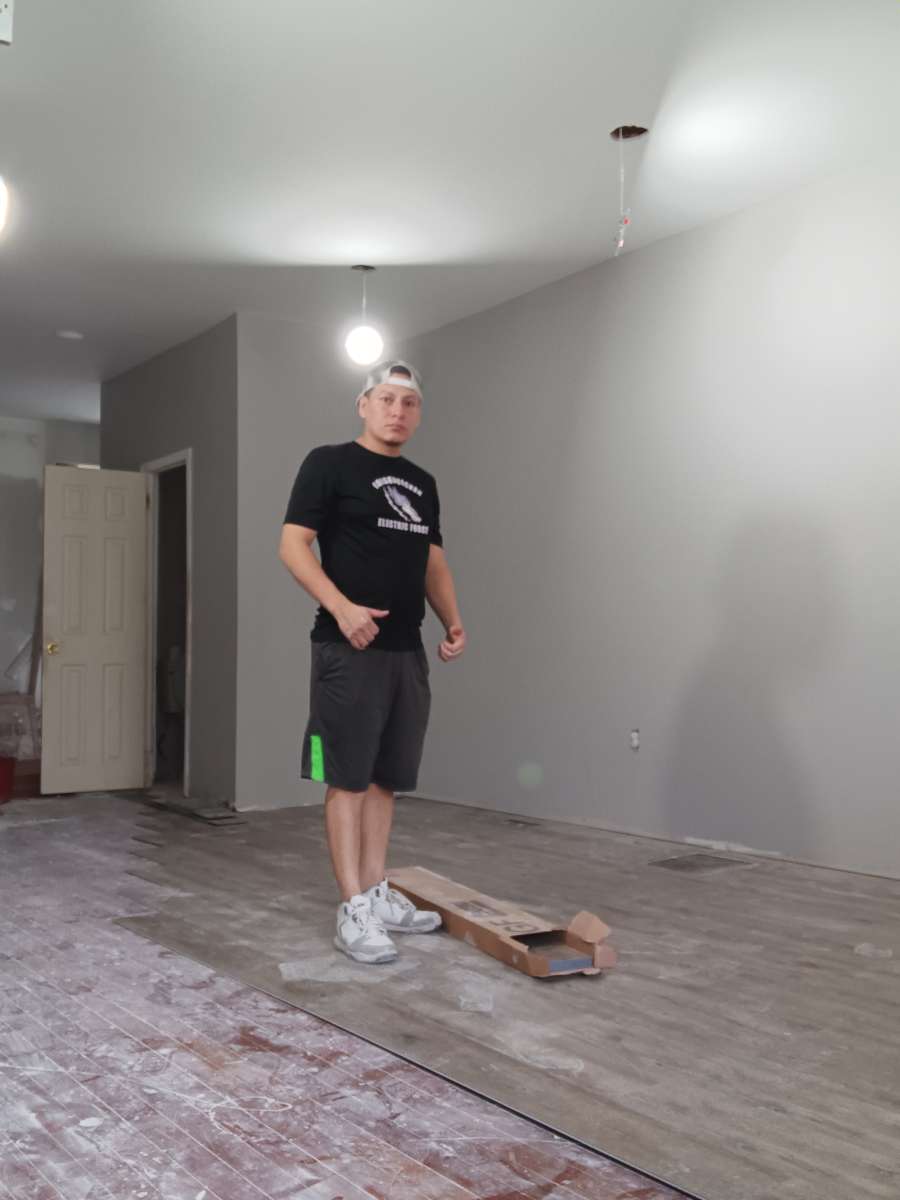 installation of pvc flooring tiles sidingh