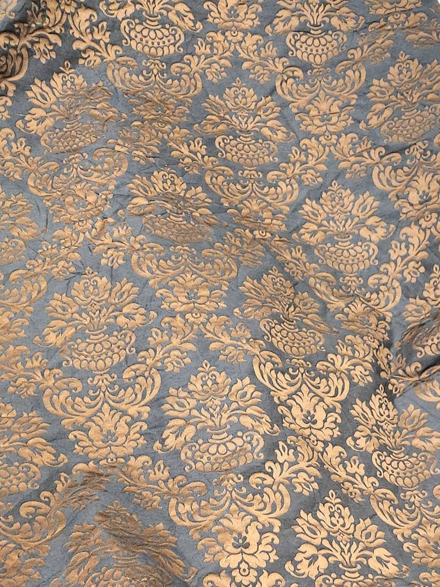 Upholstery Bolt of Gold n Navy Iridescent 7Ydsx5Ft Reversibl