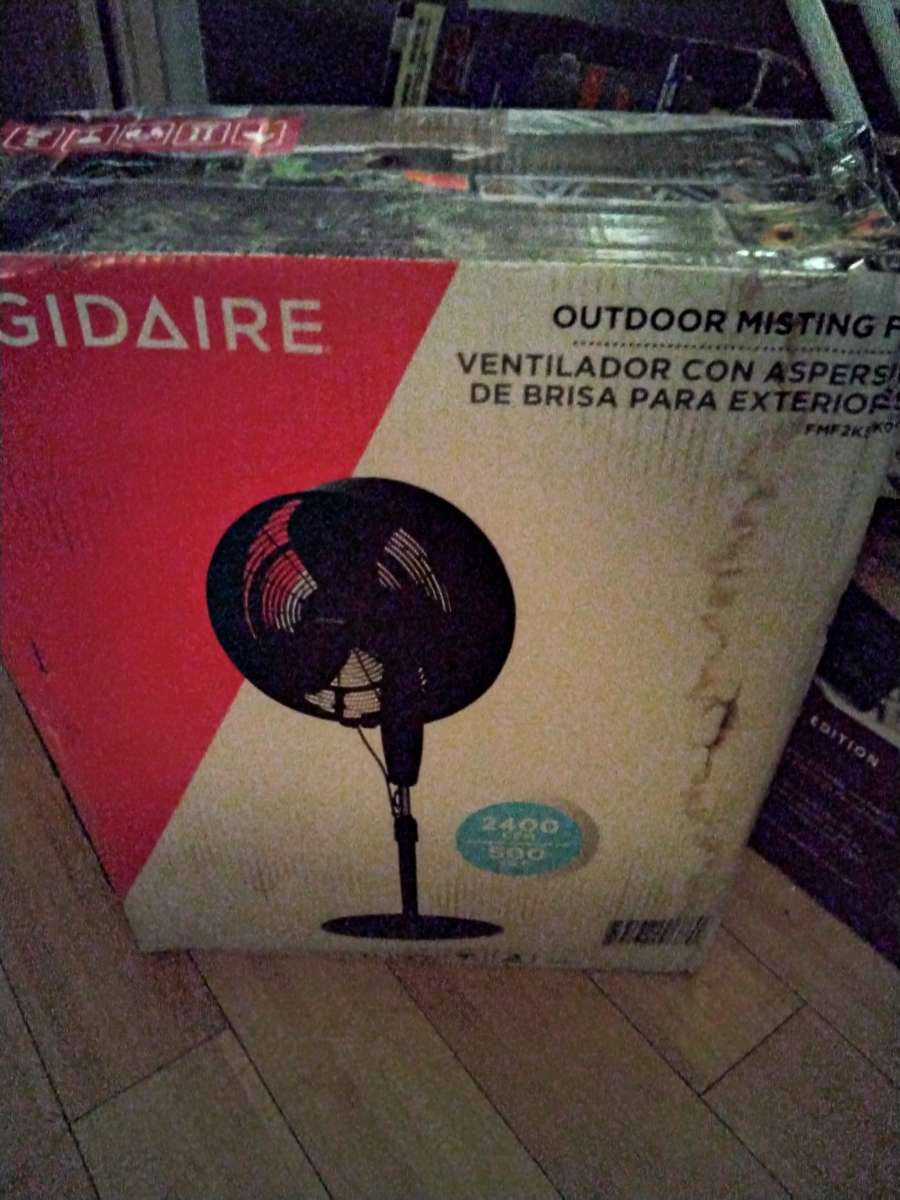 Frigidaire misting fan