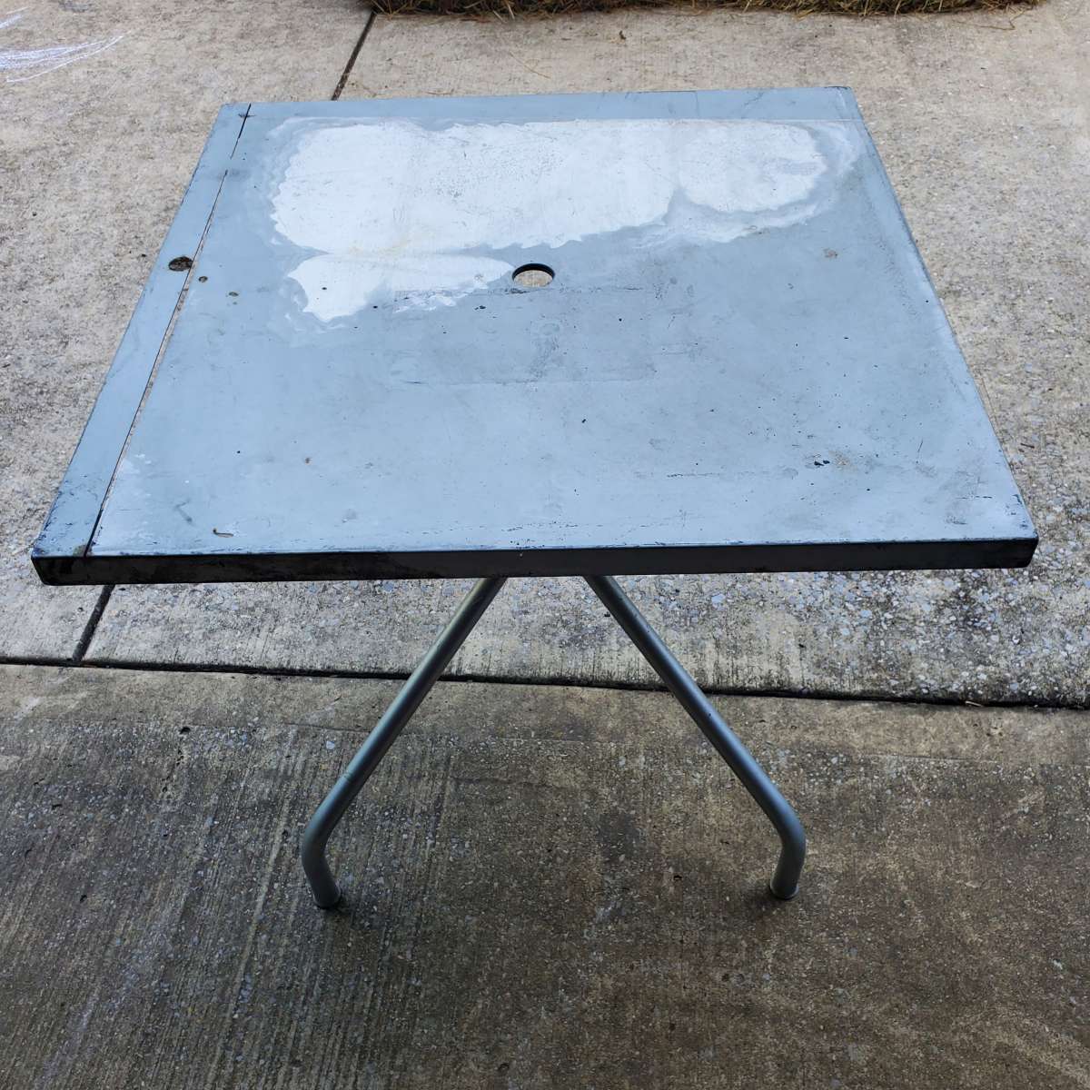 Metal Table With Straight Line Cut On One Side  315x315x29