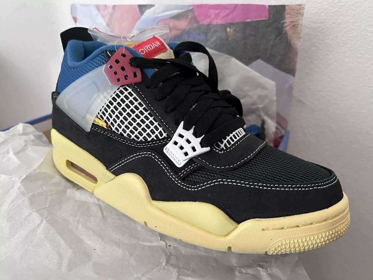 Jordan 4s x Union Off Noir