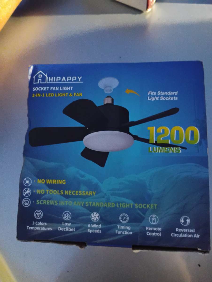 socket fan