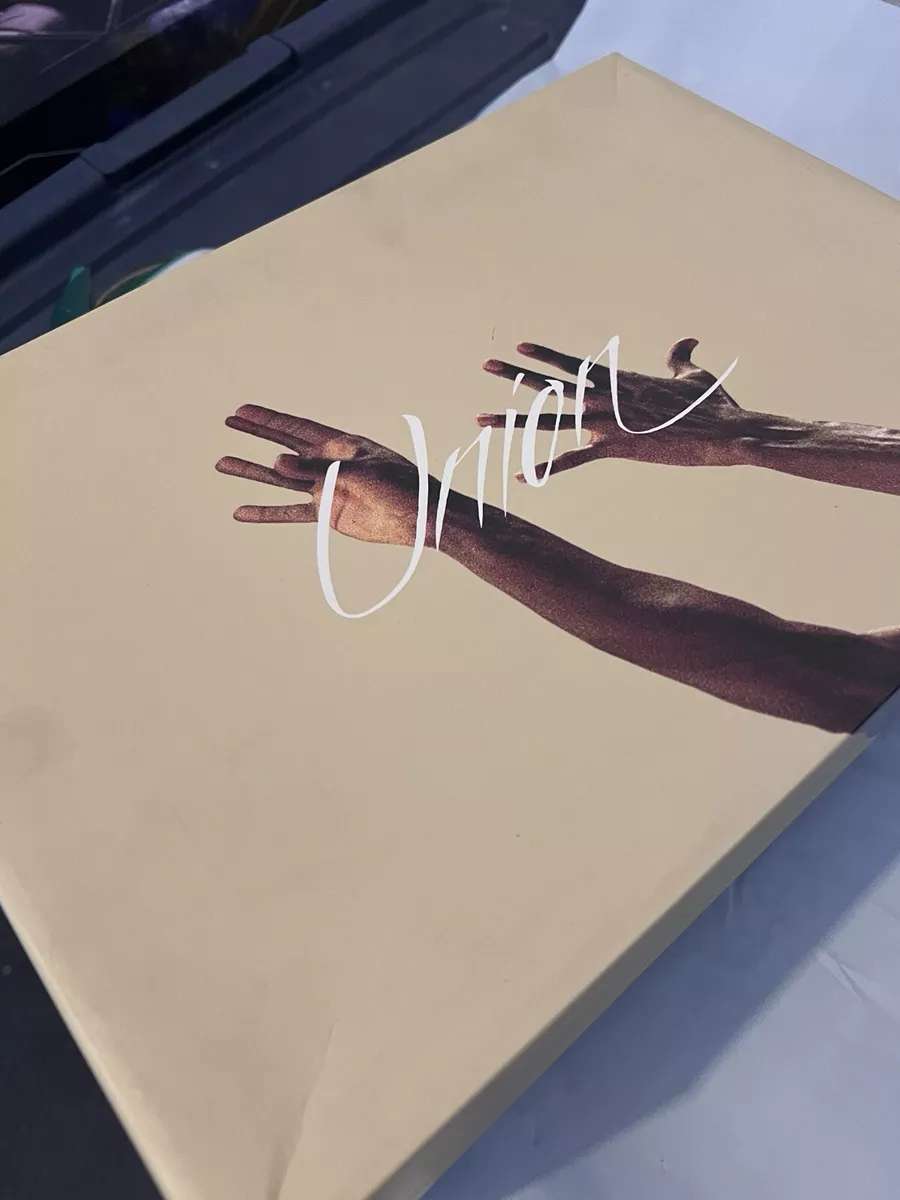 Jordan 4s x Union Off Noir