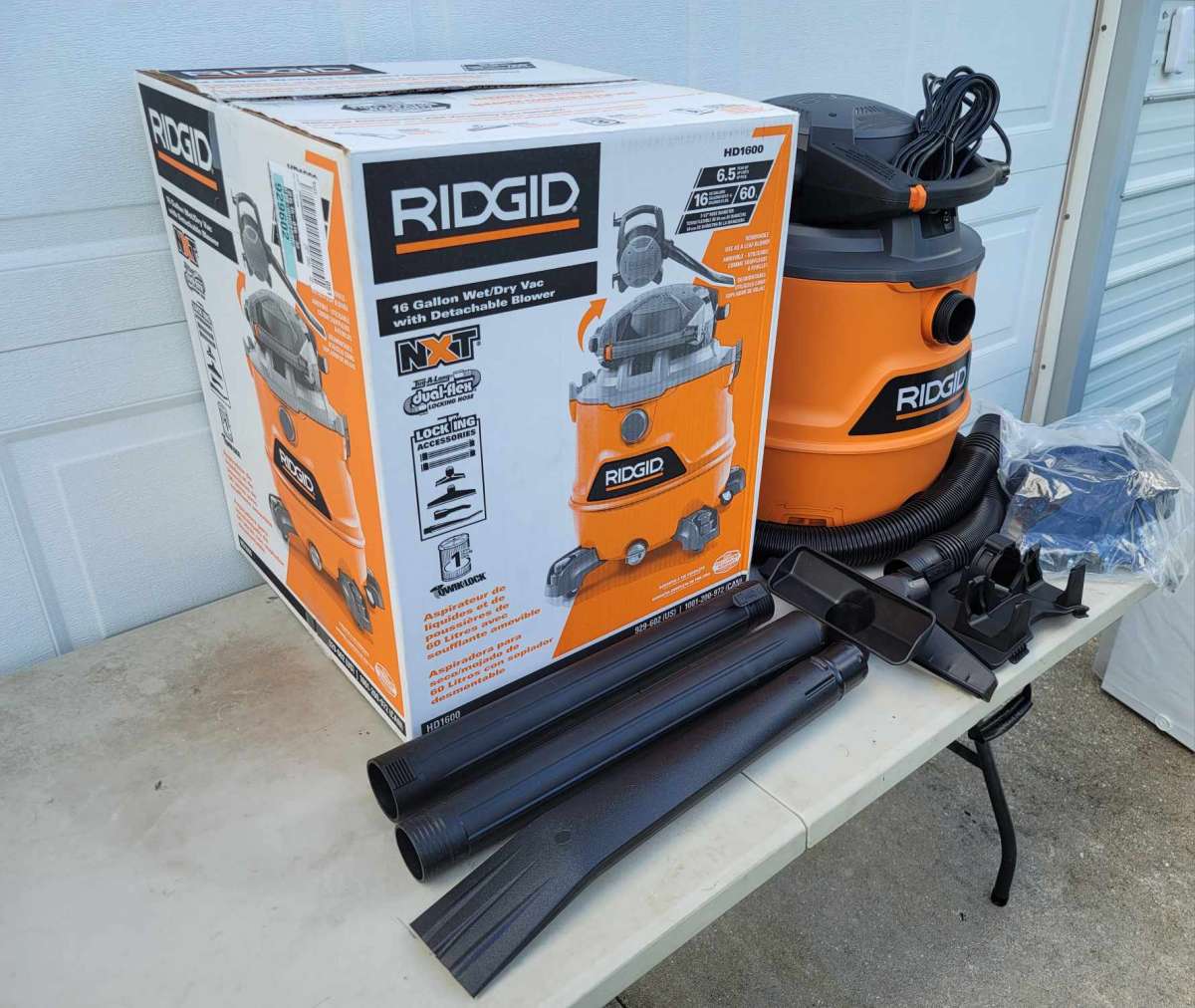 Ridgid 16 Gallon Wet Dry Vac with Detachable Blower