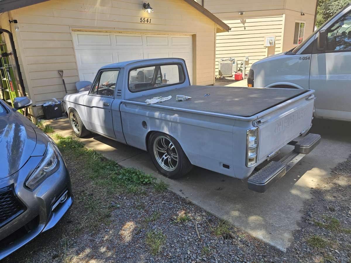 1977 chevy luv