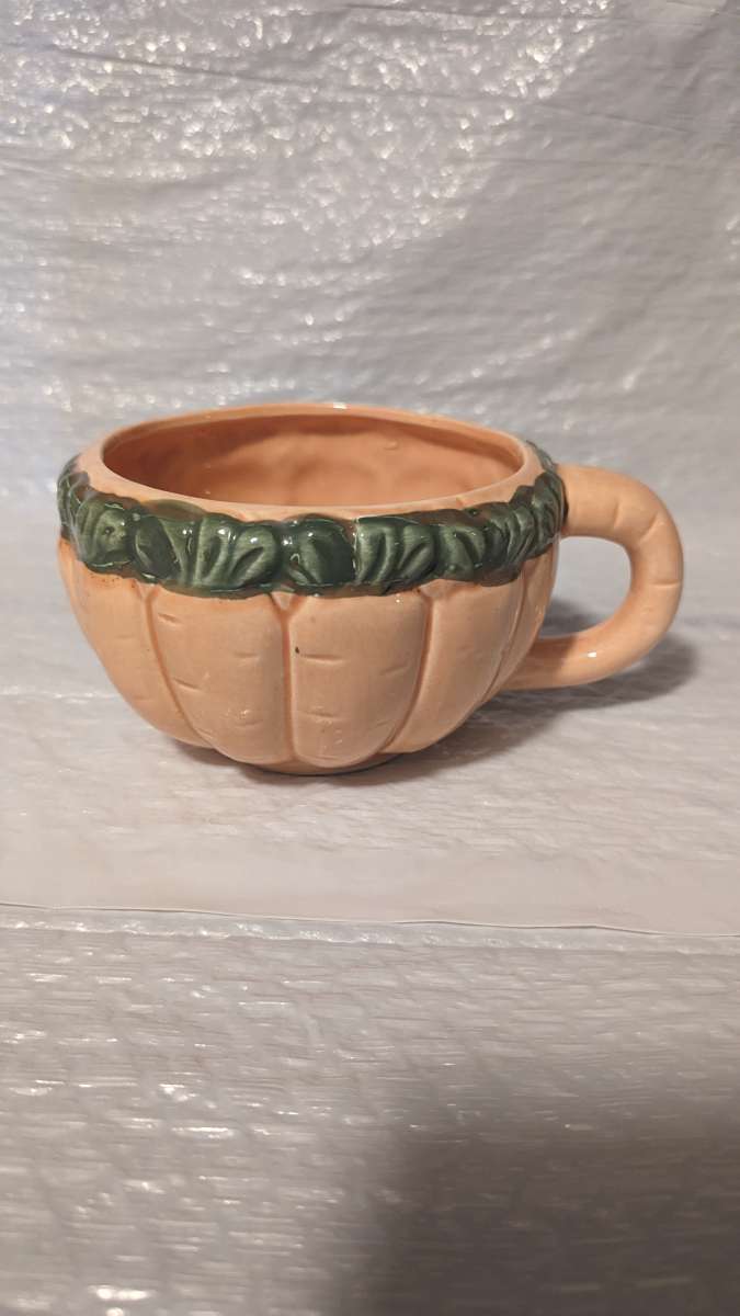 A Semi 3D Orange And Green Carrot Soup Bowl  Vegitable Bowl