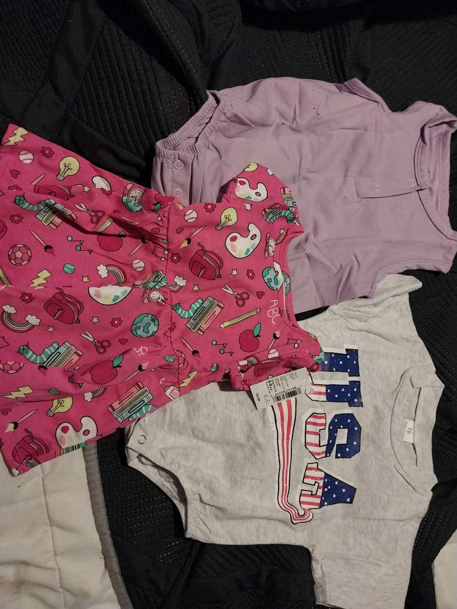 brand new 6 to 9 months girl clothes