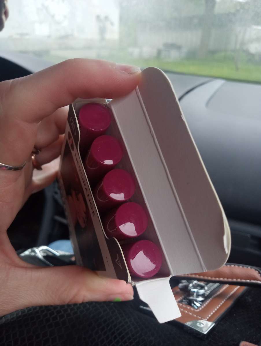 red honey sweet lip glaze