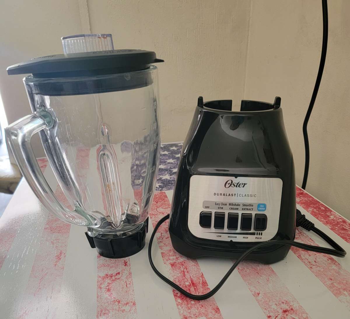 The Oster Classic Blender Duralast 5 Speed