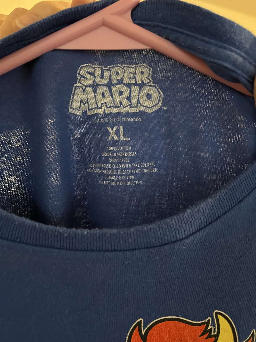 Super Mario shirt