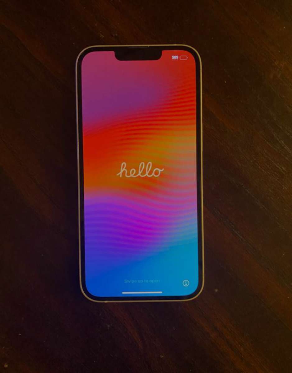 I phone 13 4GB RAM  128GB Starlight Unlocked