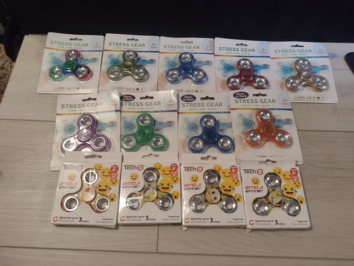fidget spinners