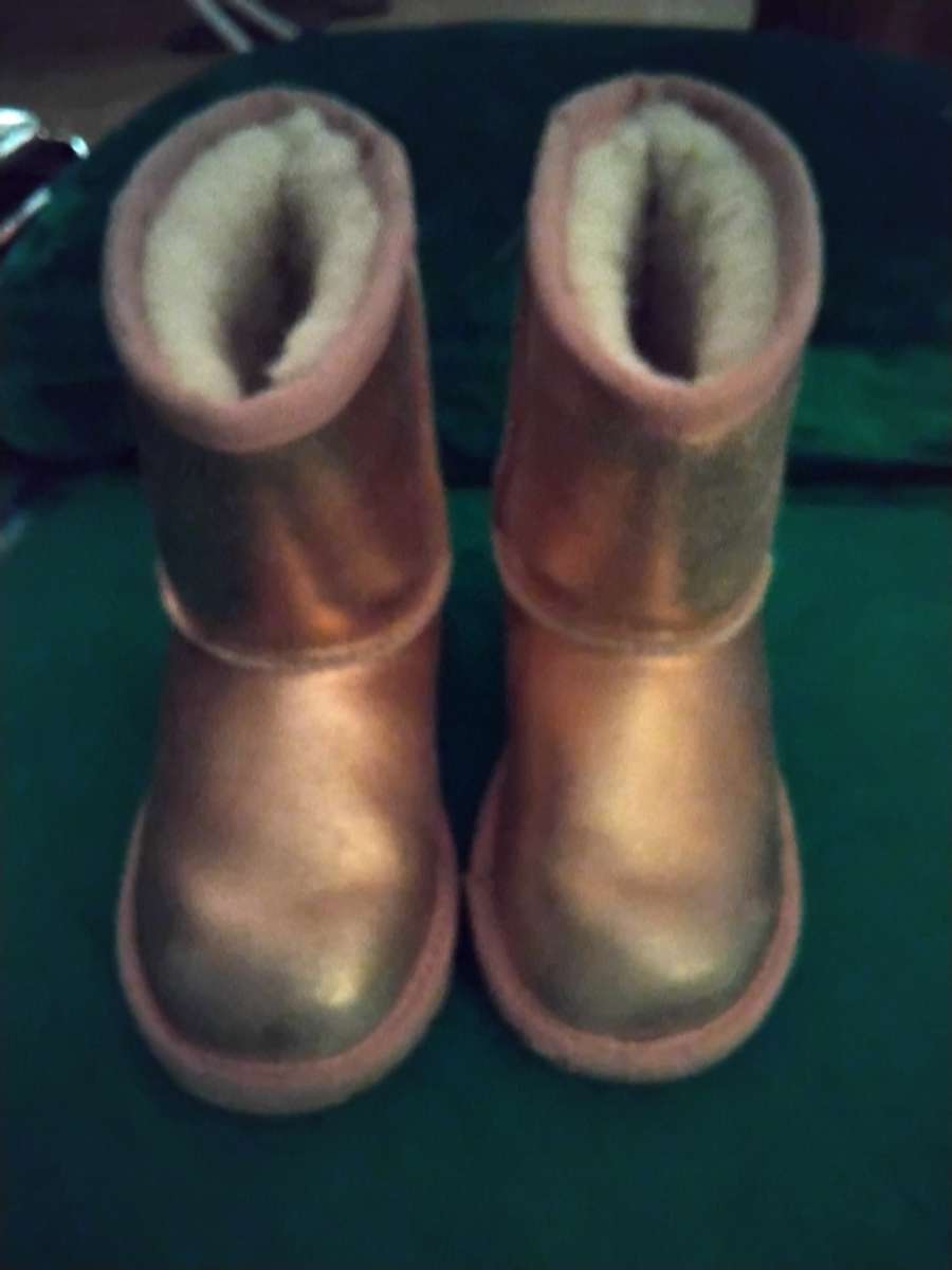 Childrens Ugg boots