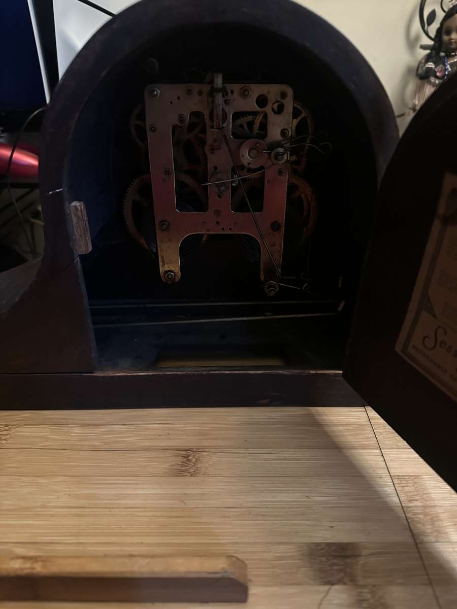 Vintage 1920s Large Mantel Clock