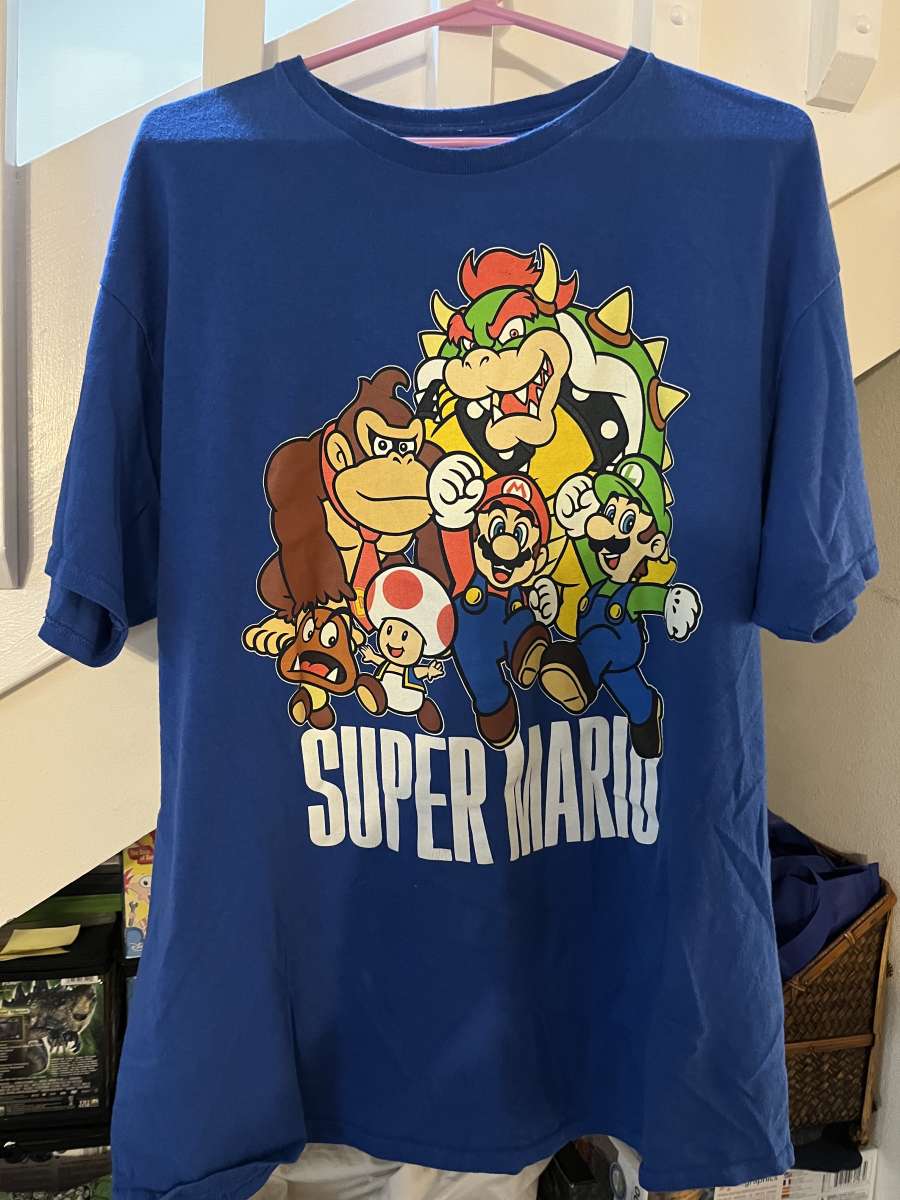 Super Mario shirt