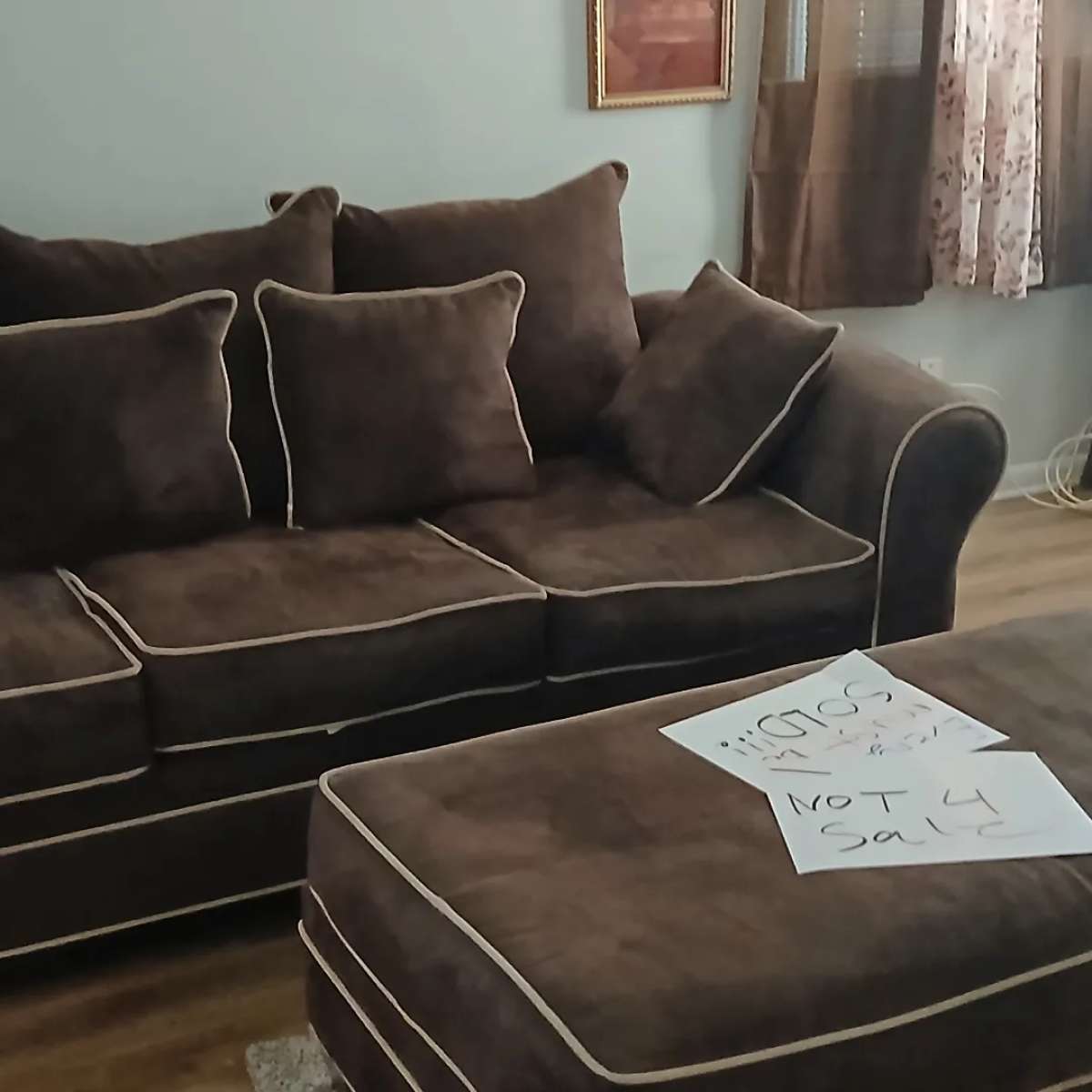 Inhouse and yard sale