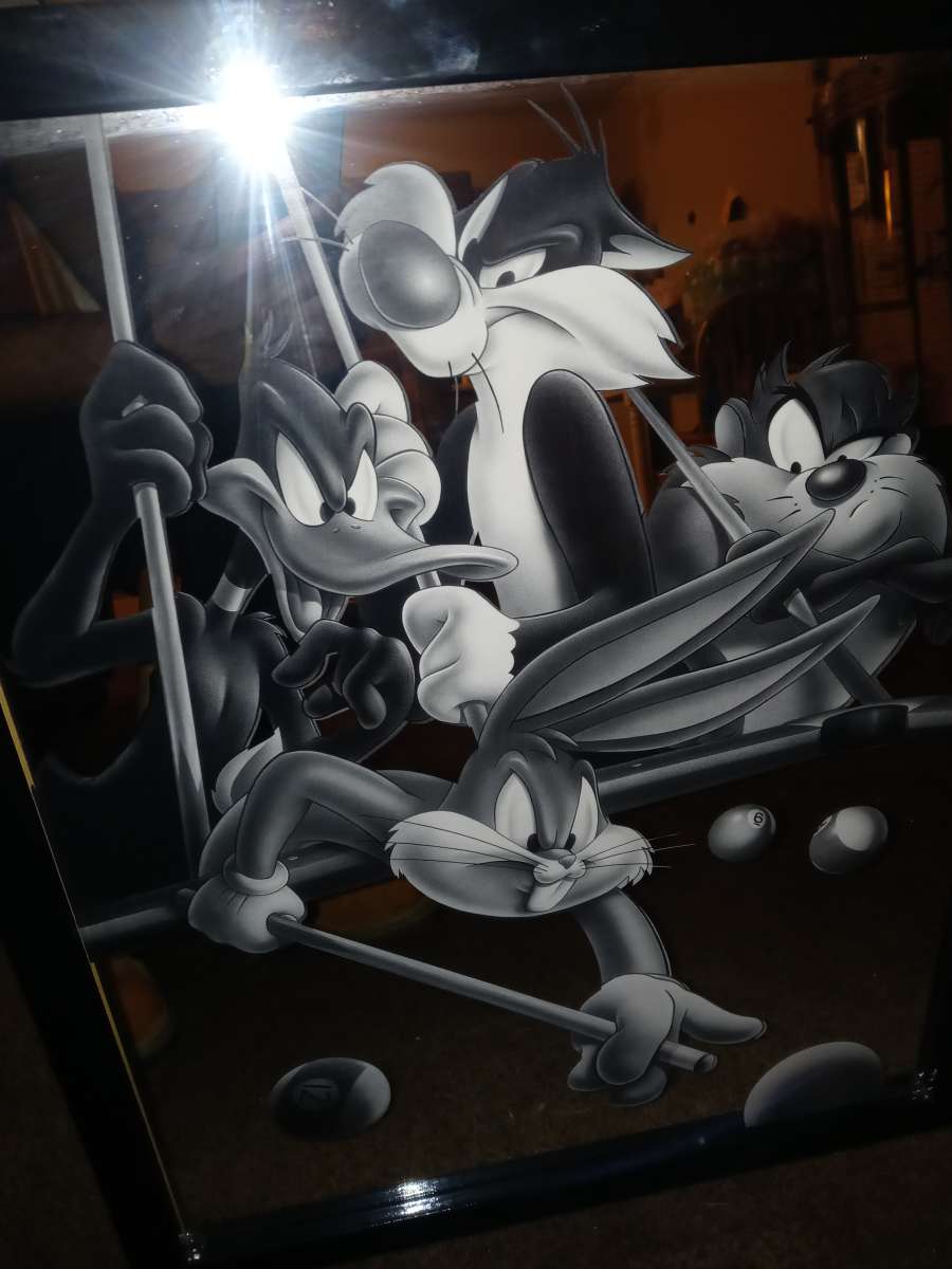 Looney Tunes glass mirror playing pool table