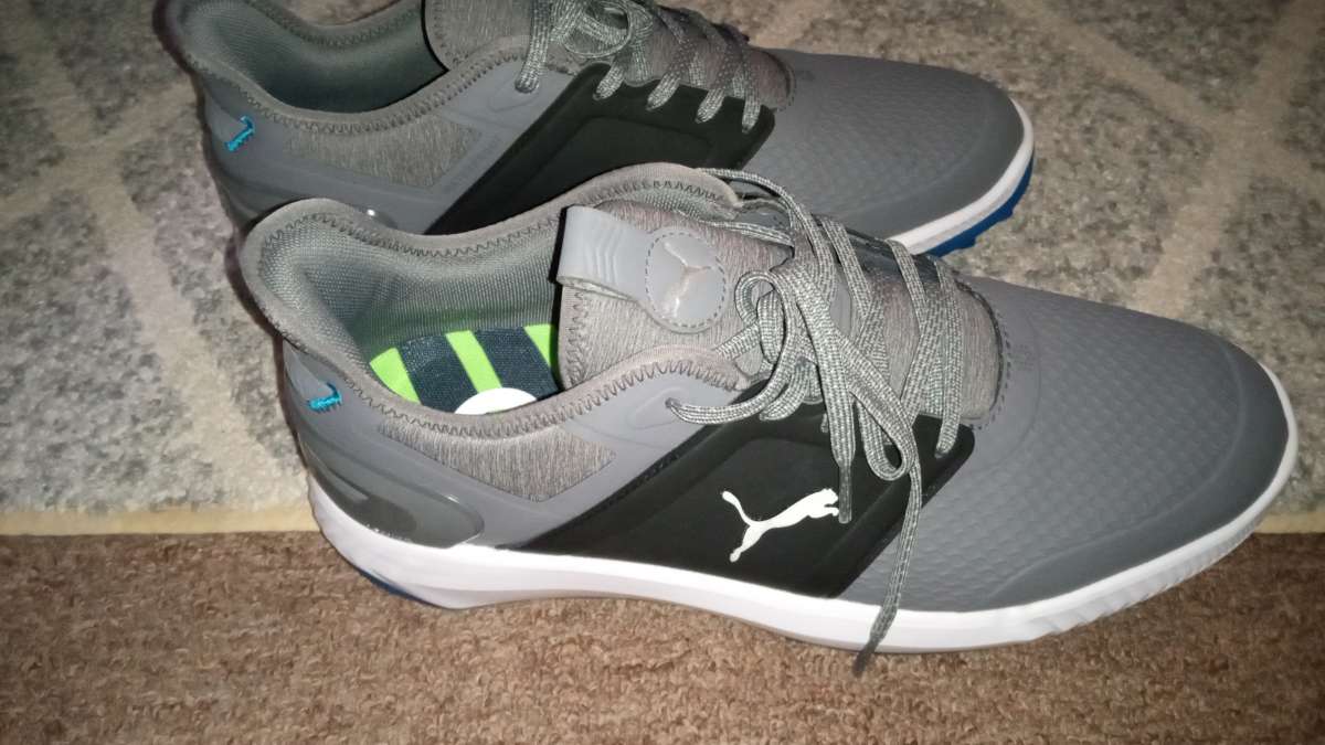 the new sport shoes size 11