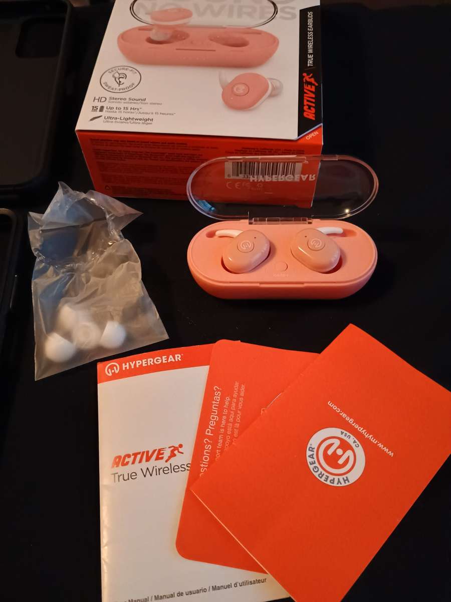 hyper Gear Bluetooth earbuds