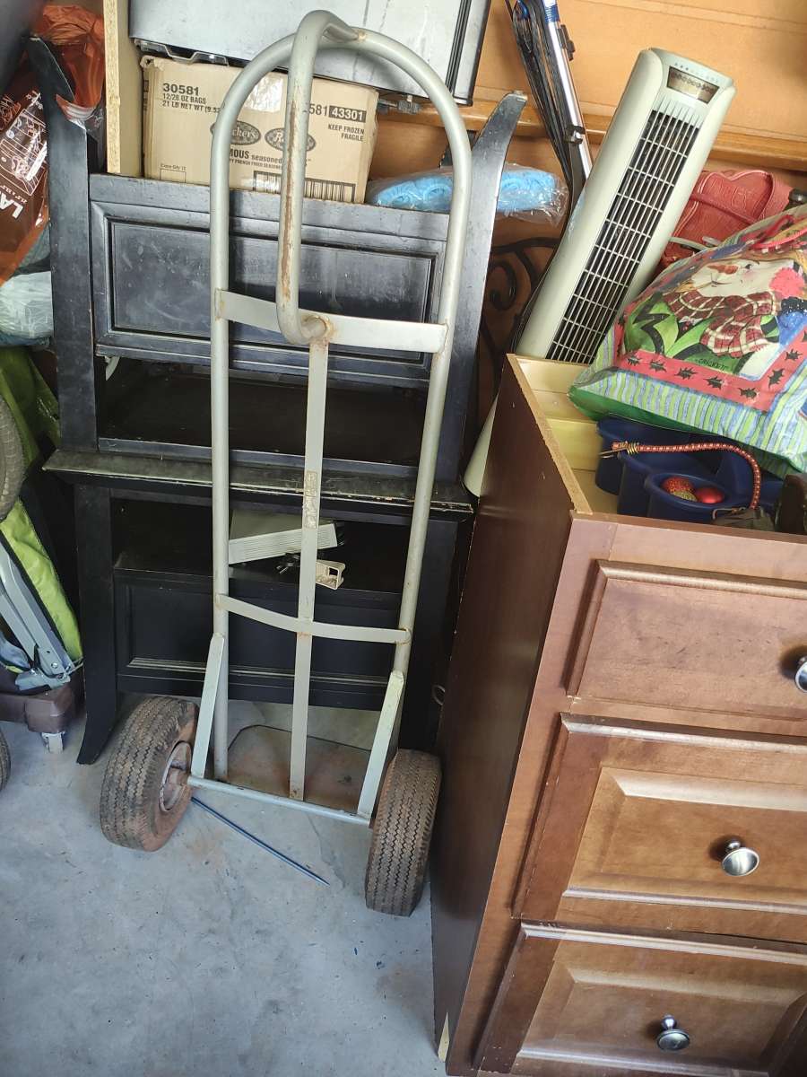 toolboxes leafblowers ect