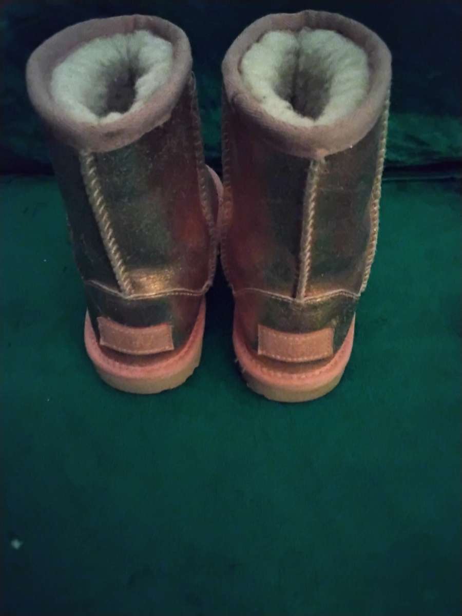 Childrens Ugg boots