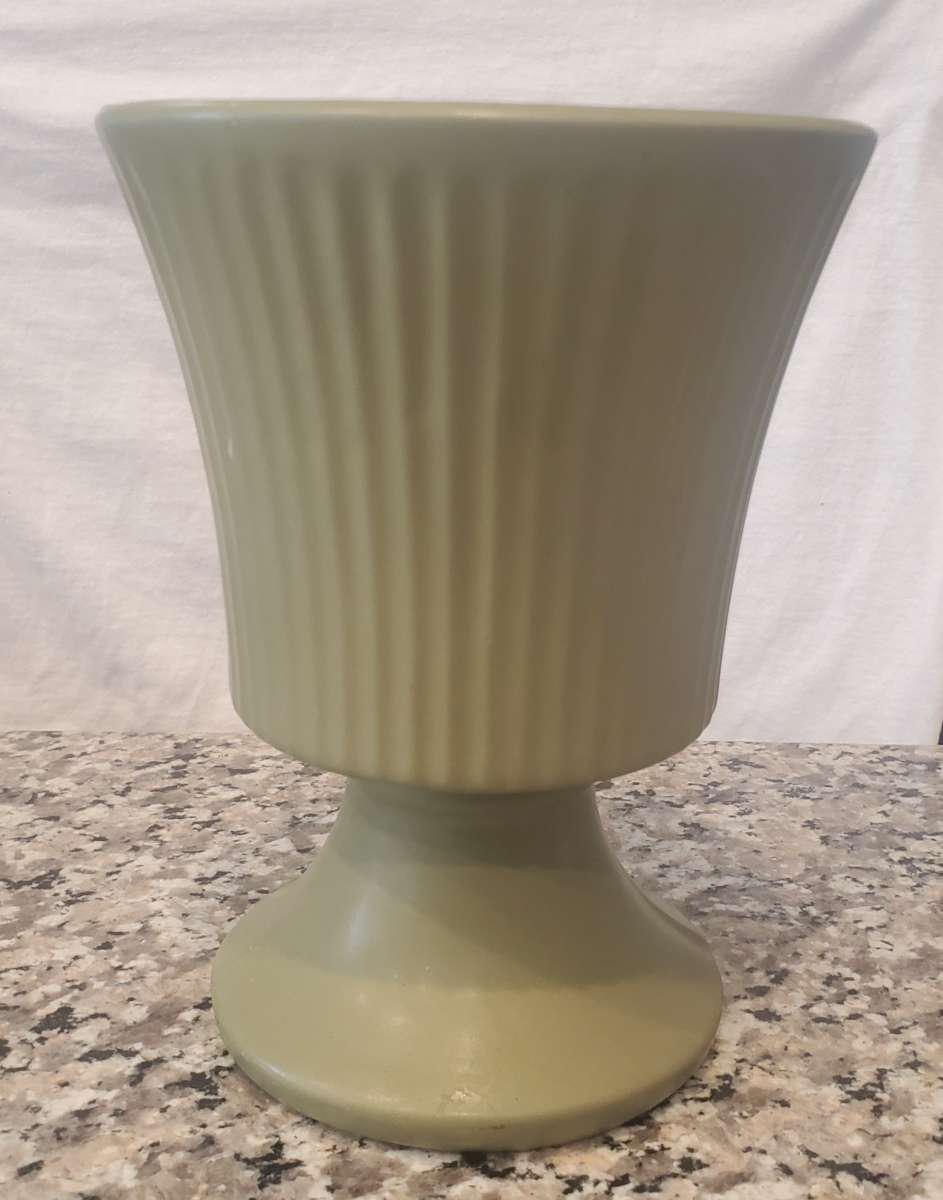 Vintage Green Floraline McCoy Footed Vase