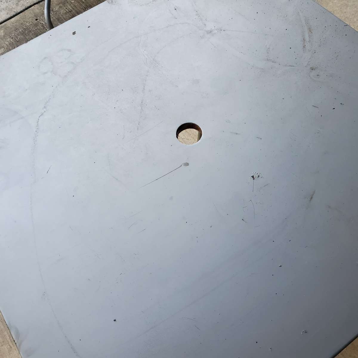 Metal Table  36x36x29  Heavy Outdoor  Will Need To Painted