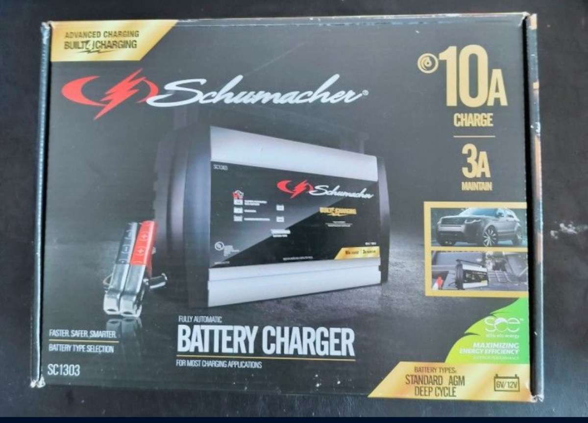 New Open Box Schumacher Battery Charger