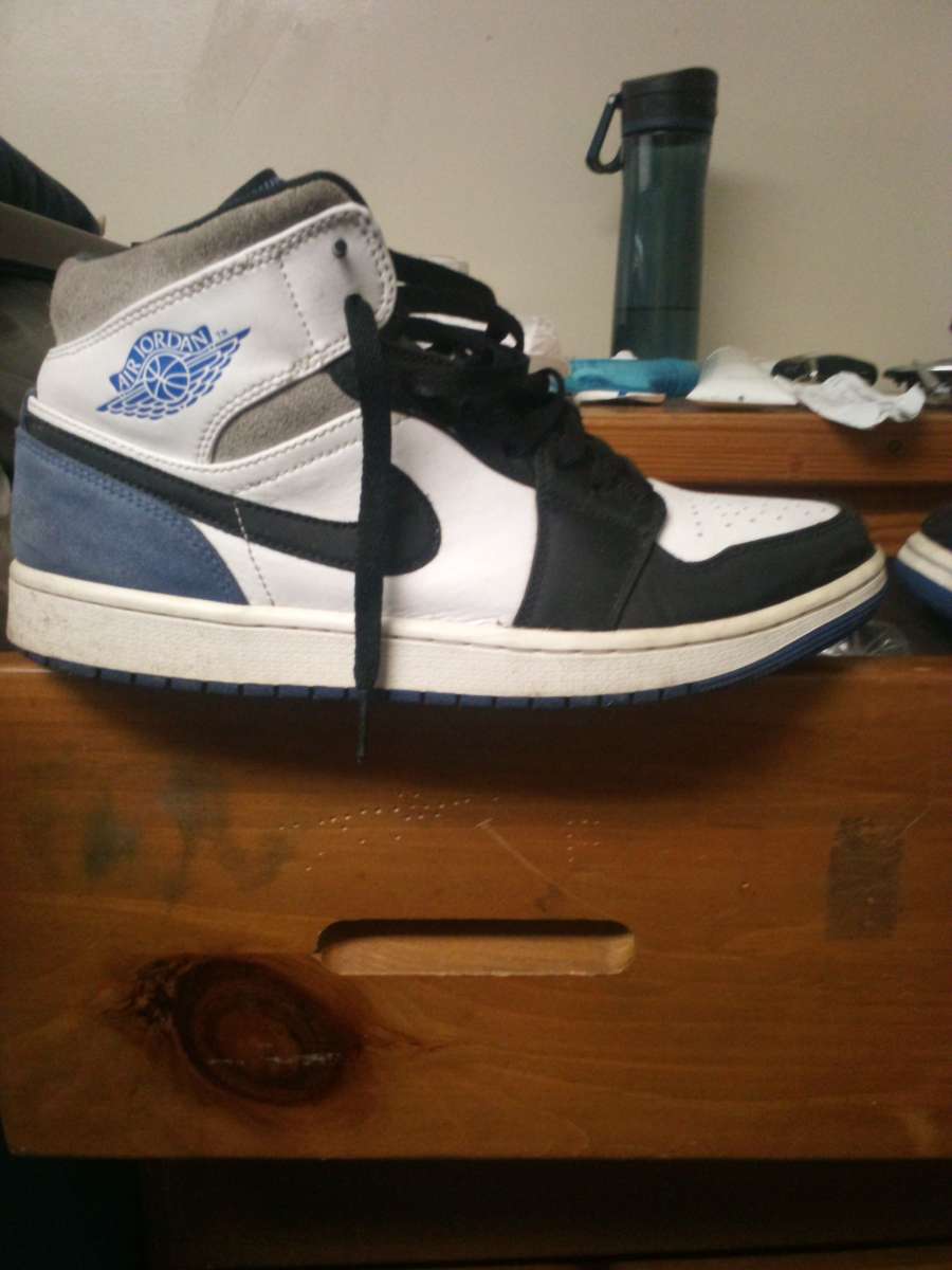 Nike Air Jordan 1 SE