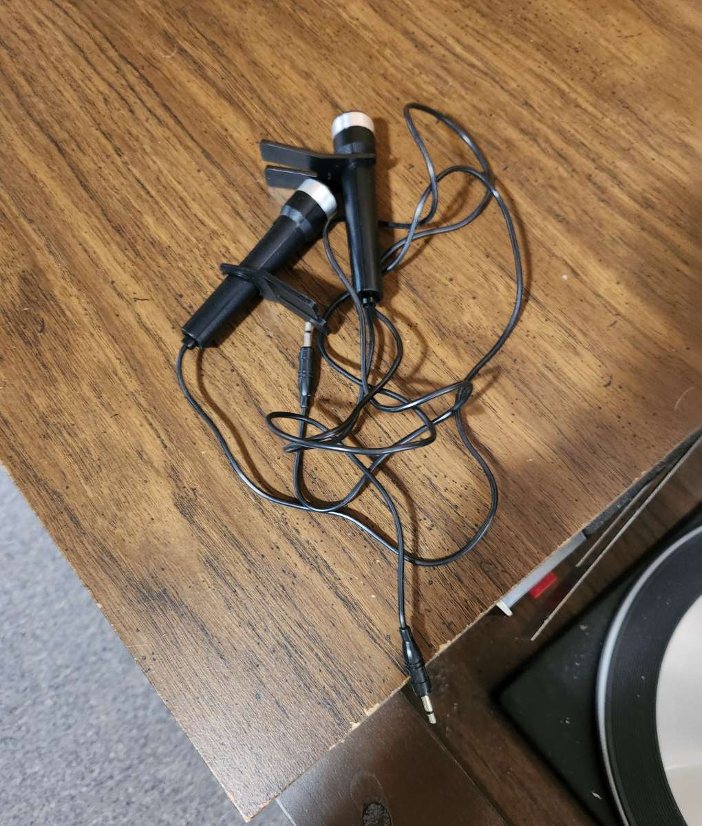 record cassette player