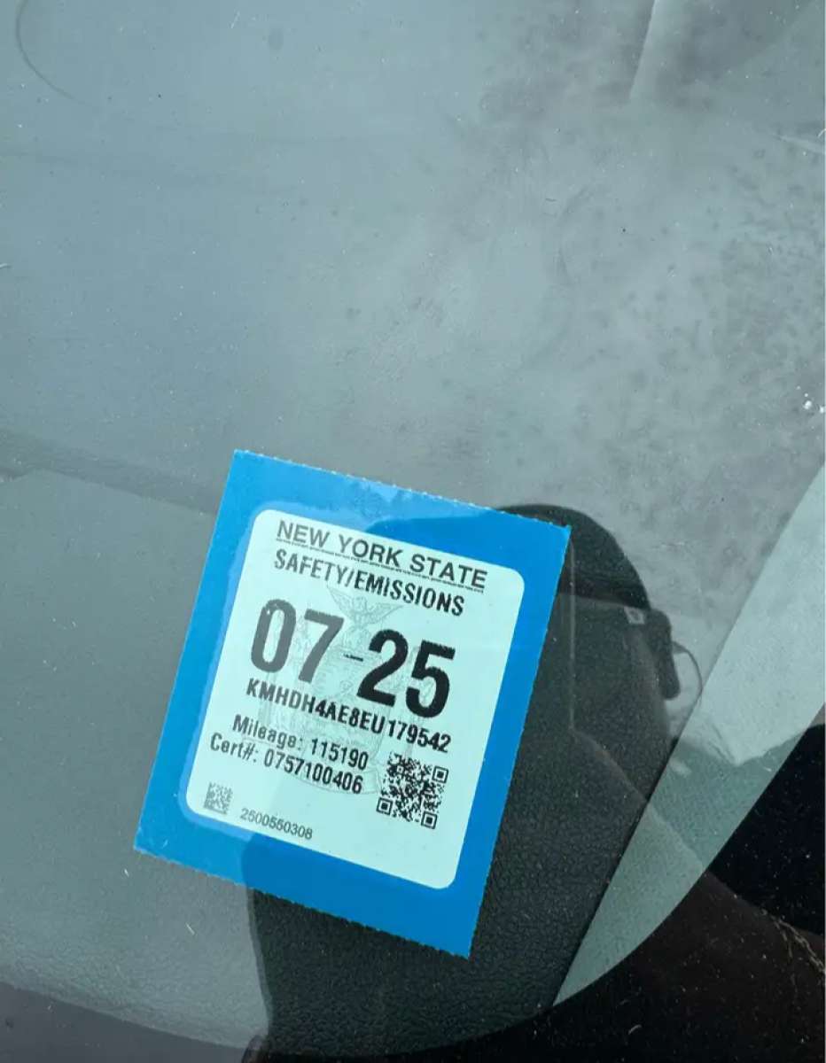 2014 Hyundai Elantra SE sedan 4D