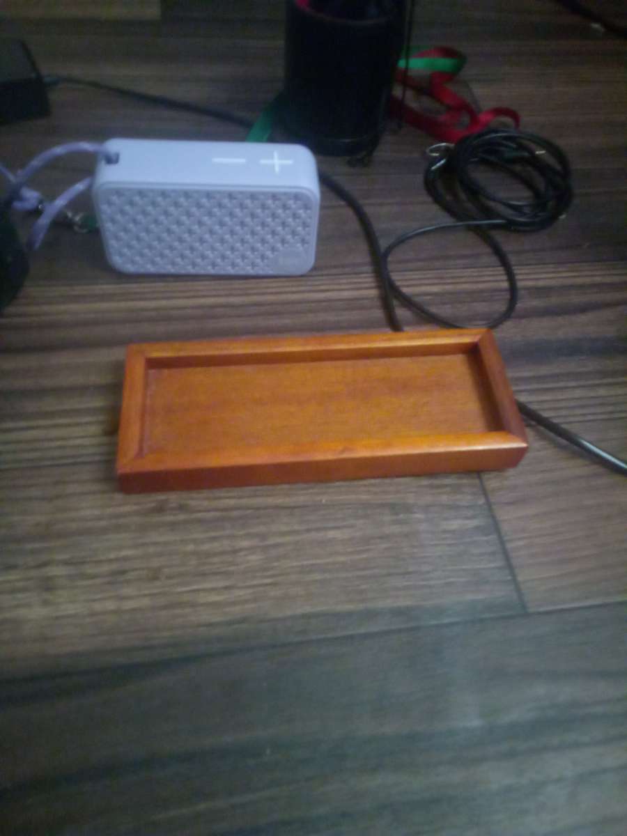 Bluetooth speaker coaster