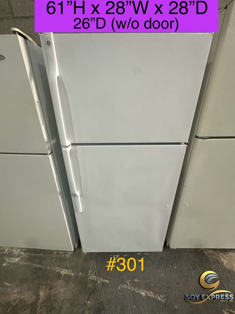 GE refrigerator top and bottom