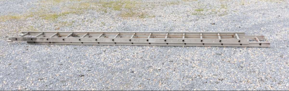 Aluminum Extension Ladder