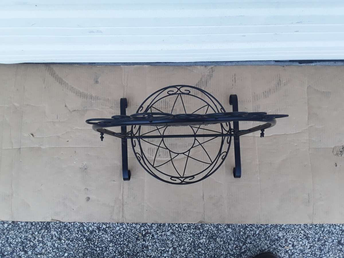 Nice Black Welcome Swing  Planter All Steel Like New