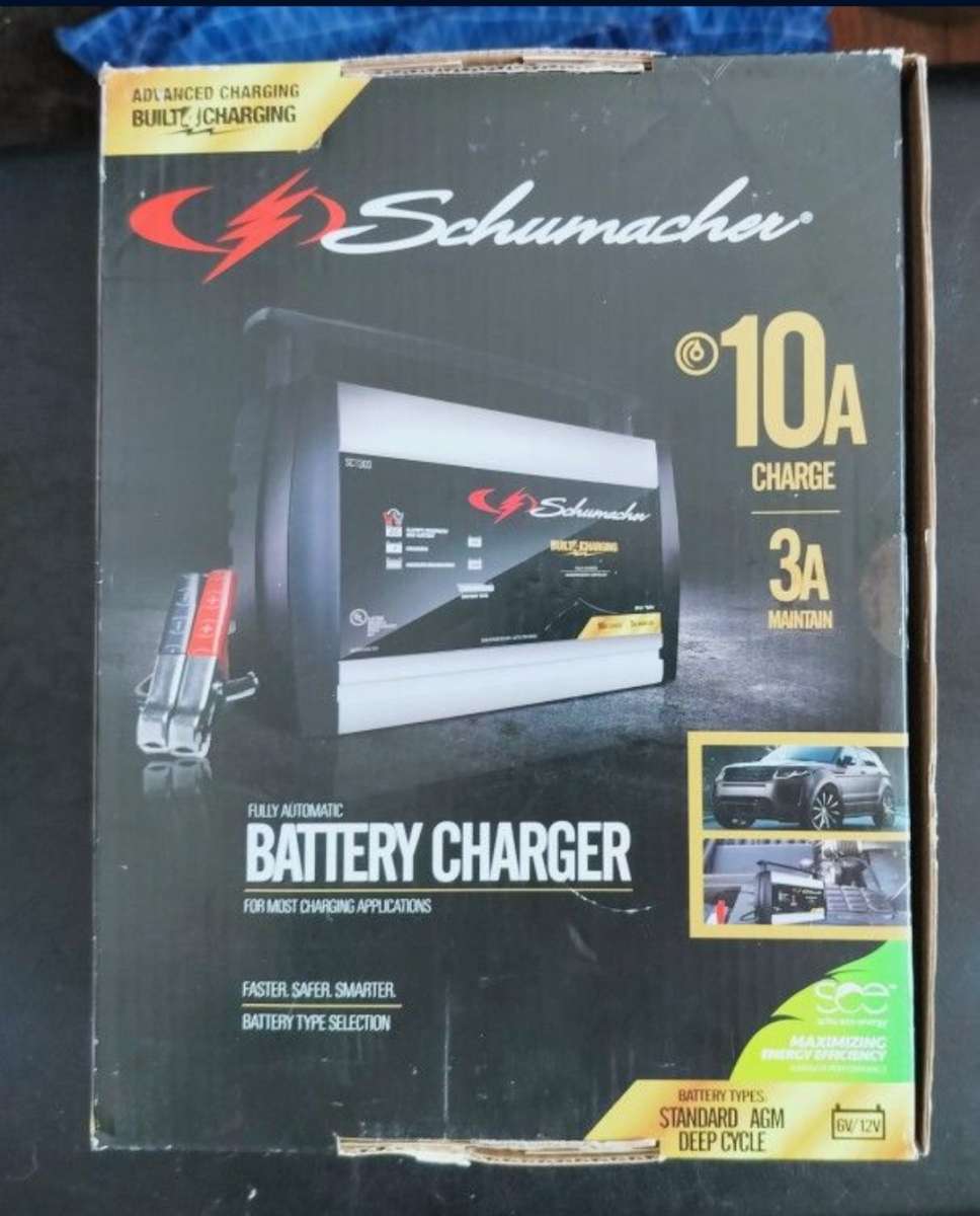 New Open Box Schumacher Battery Charger