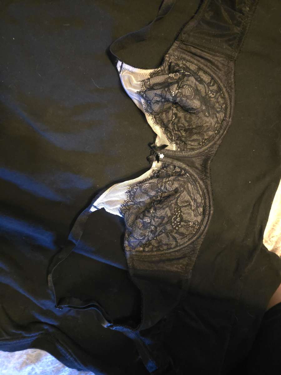 Womens Lacy Bra