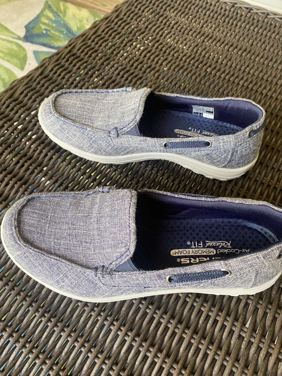 Sketchers Air Cooled Memory Foam