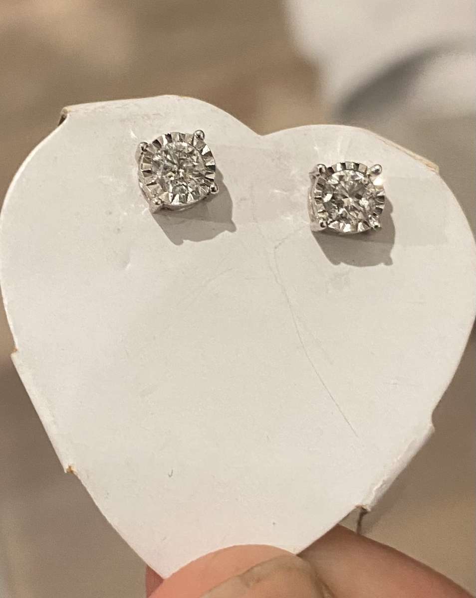Diamond earrings