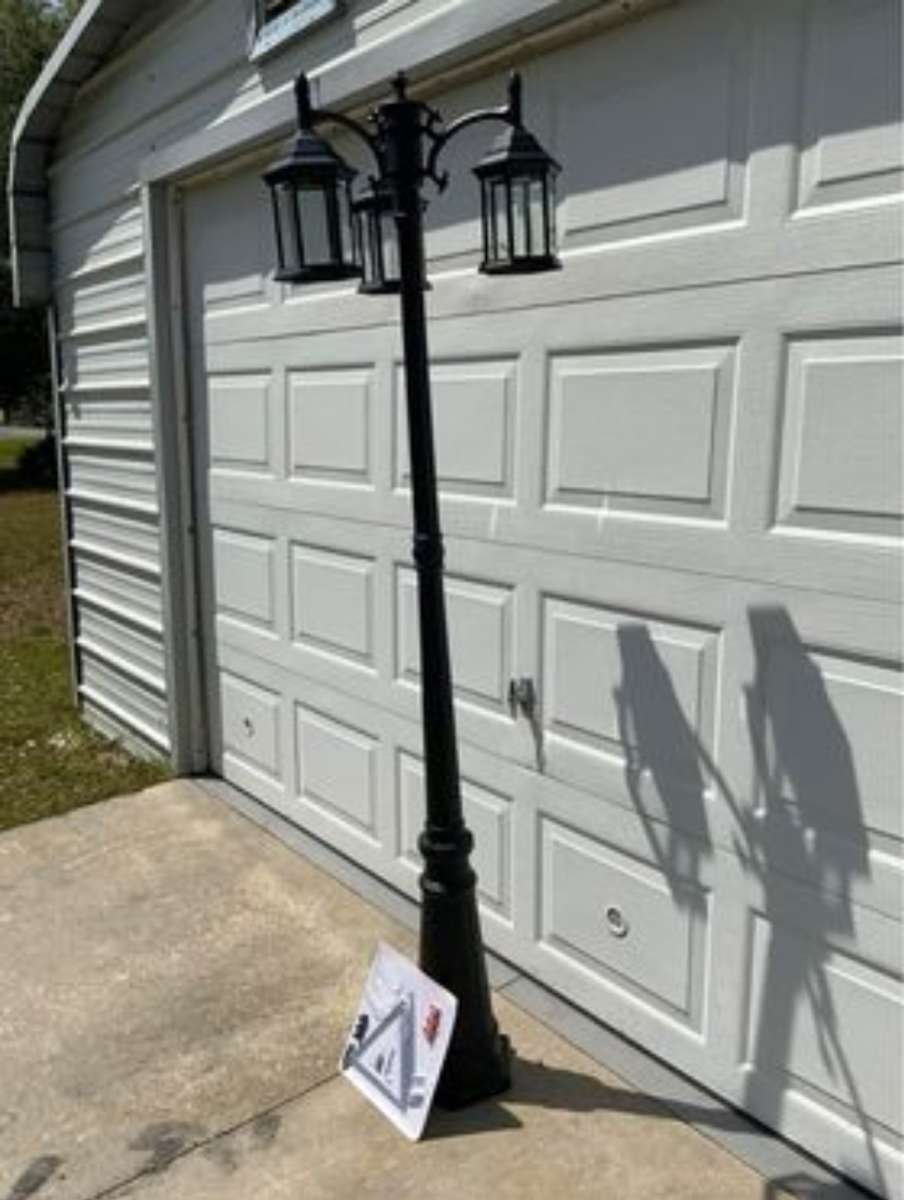 Harbor Breeze 3 Light Lamp Post