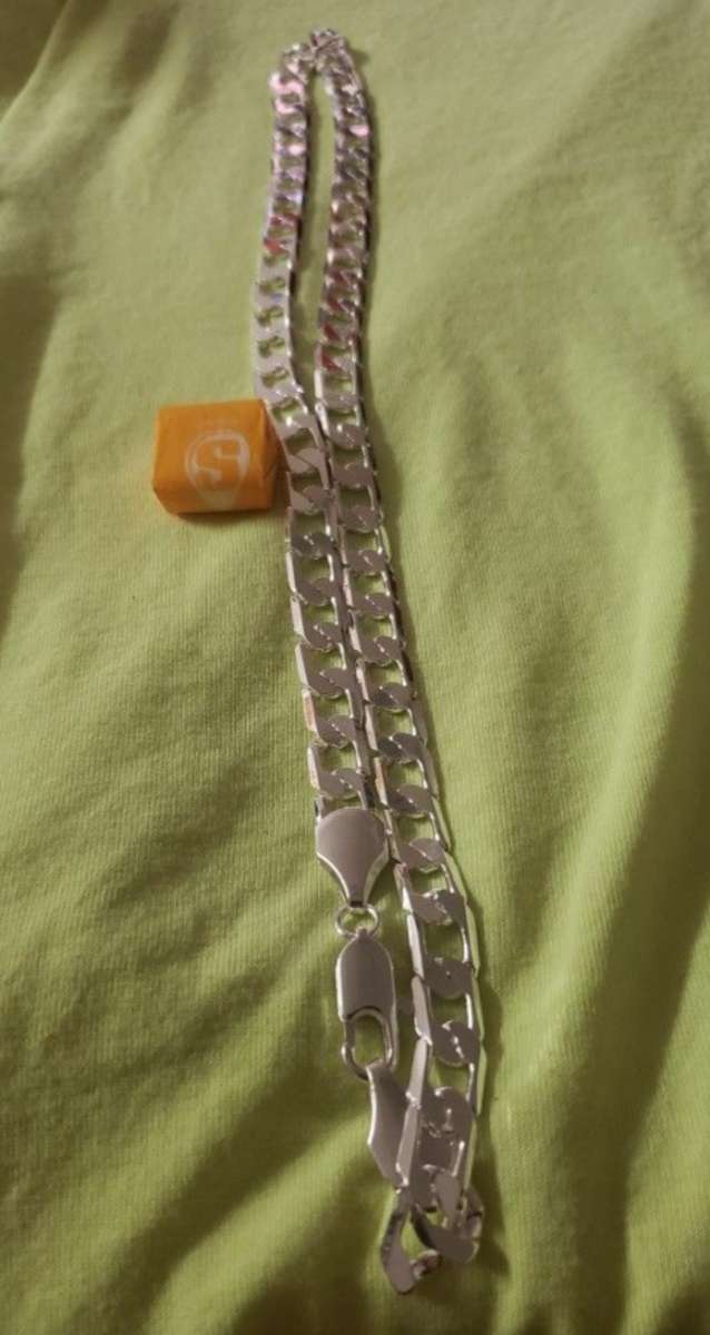 New 925 stamped silver ilver 10mm Cuban Link 24in chain