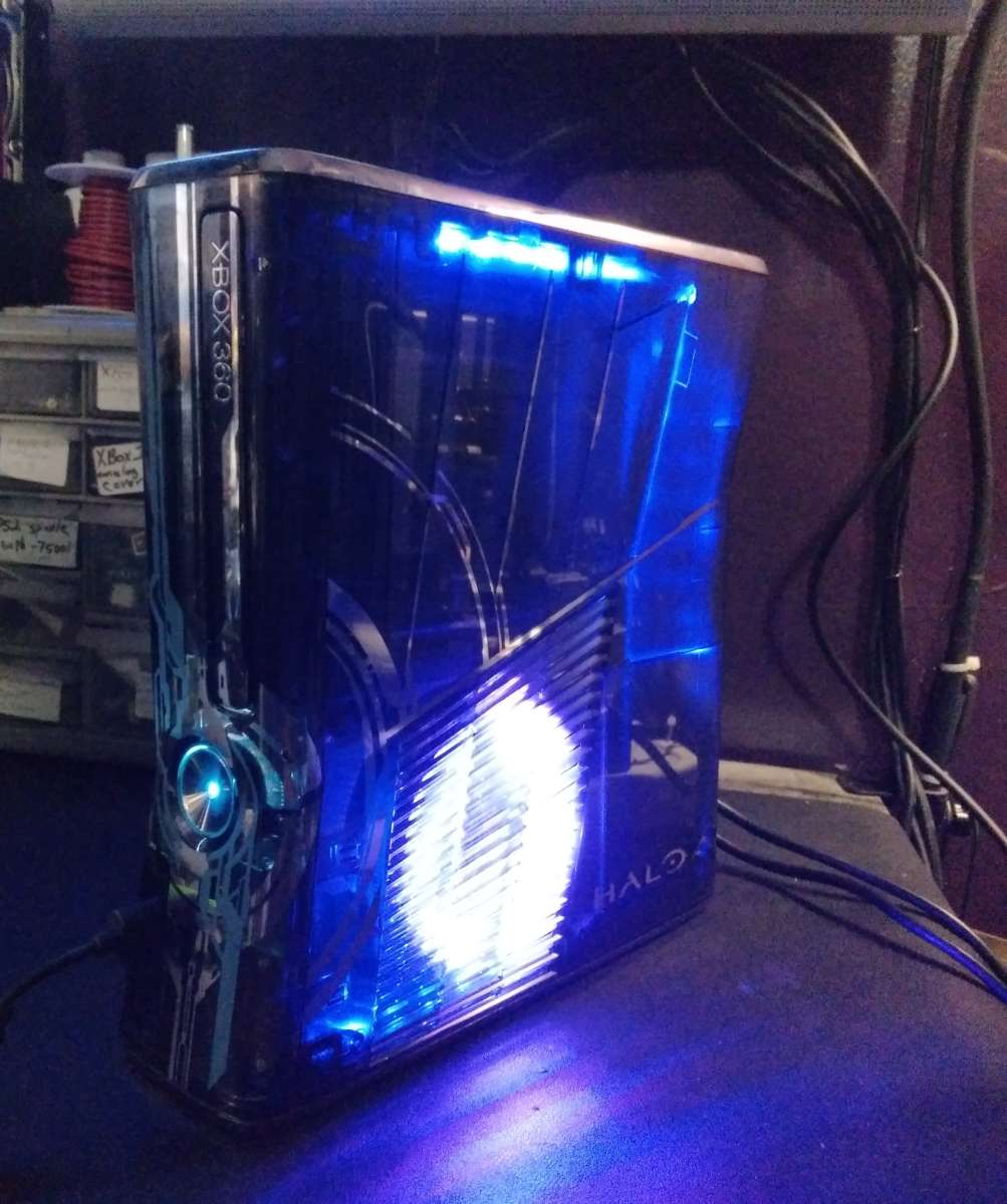 Xbox 360 halo edition 2TB  modified