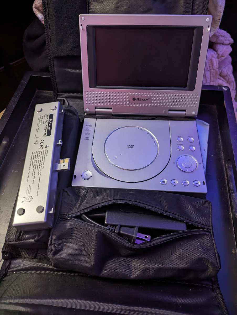 mobile DVD player