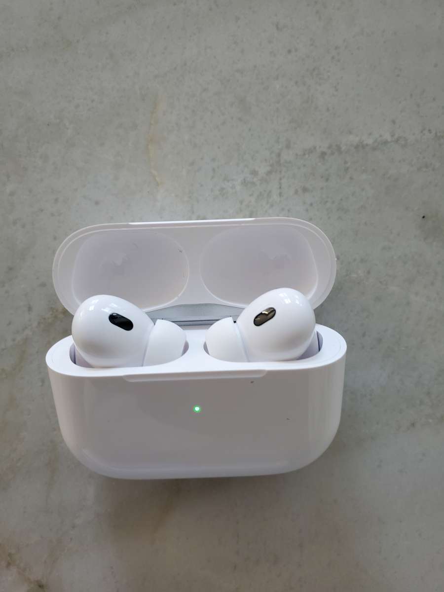 Apple AirPods 2nd Generation