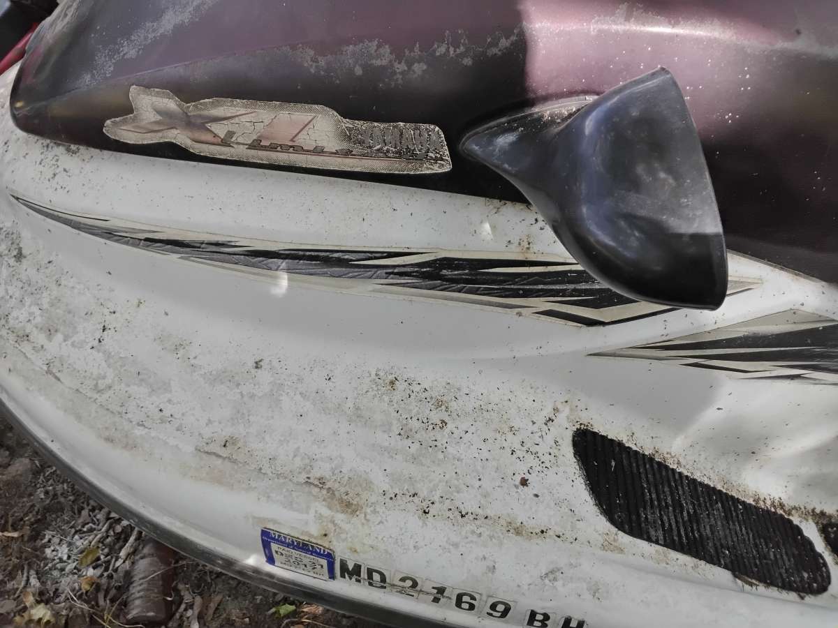 Yamaha Jet Ski XL 1200 Needs Work as is