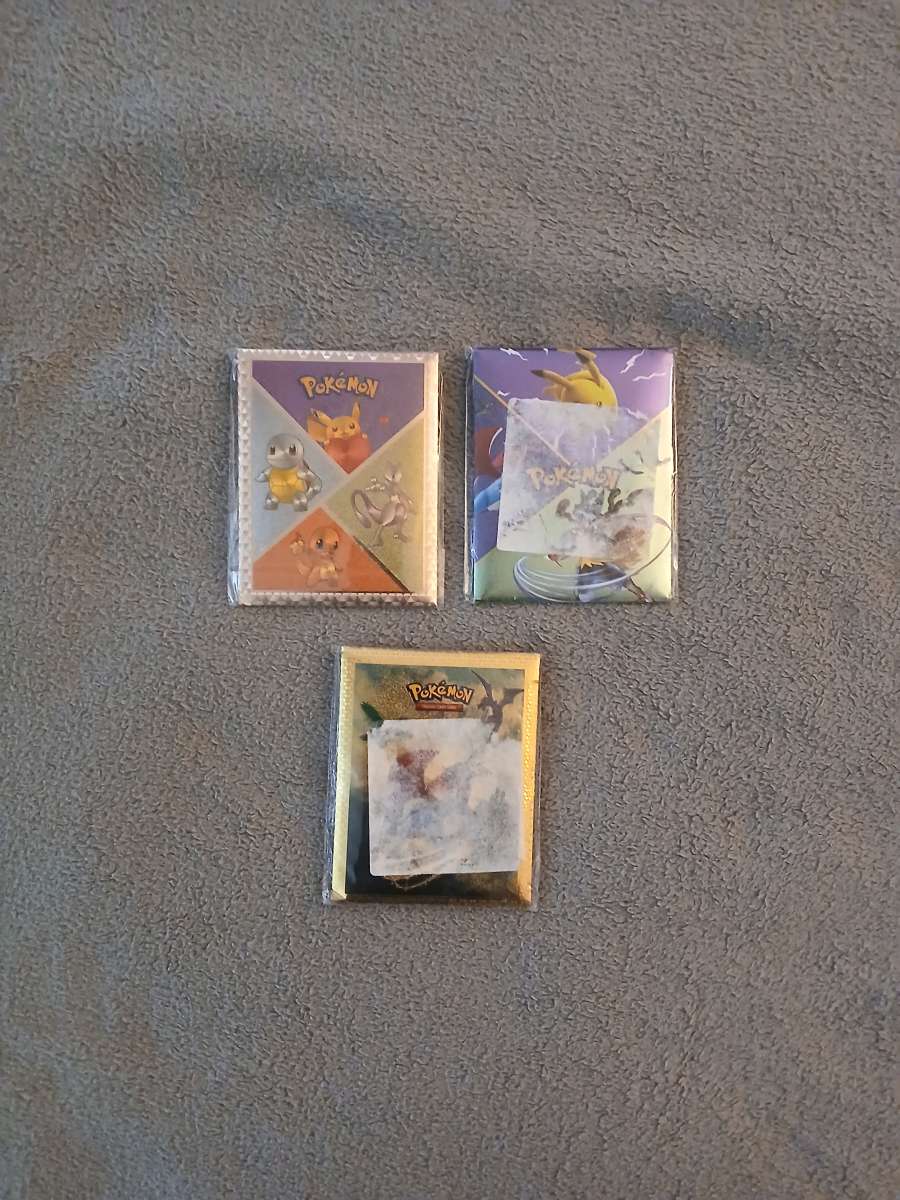 3 Pokemon Trading Cards Vmax GX Color 10 Packs