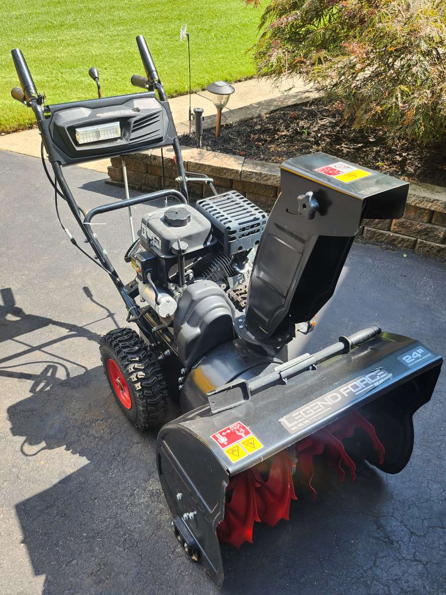 Legend Force Snow Blower